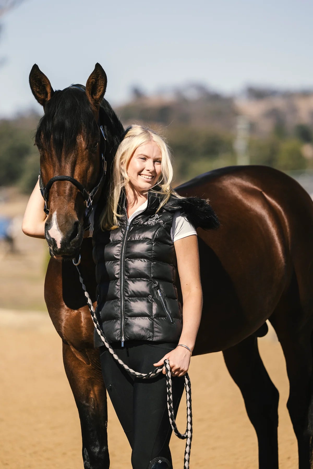 3WAYダウンベスト 耐久撥水加工 ブラック Eloquence Equestrian