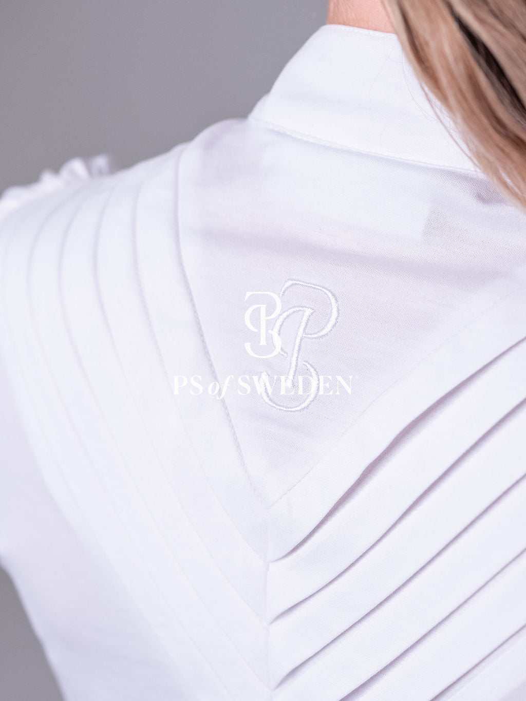 Puff sleeve stretch shirt for horse riding, made of stretch cotton in 3 colours, PS of Sweden