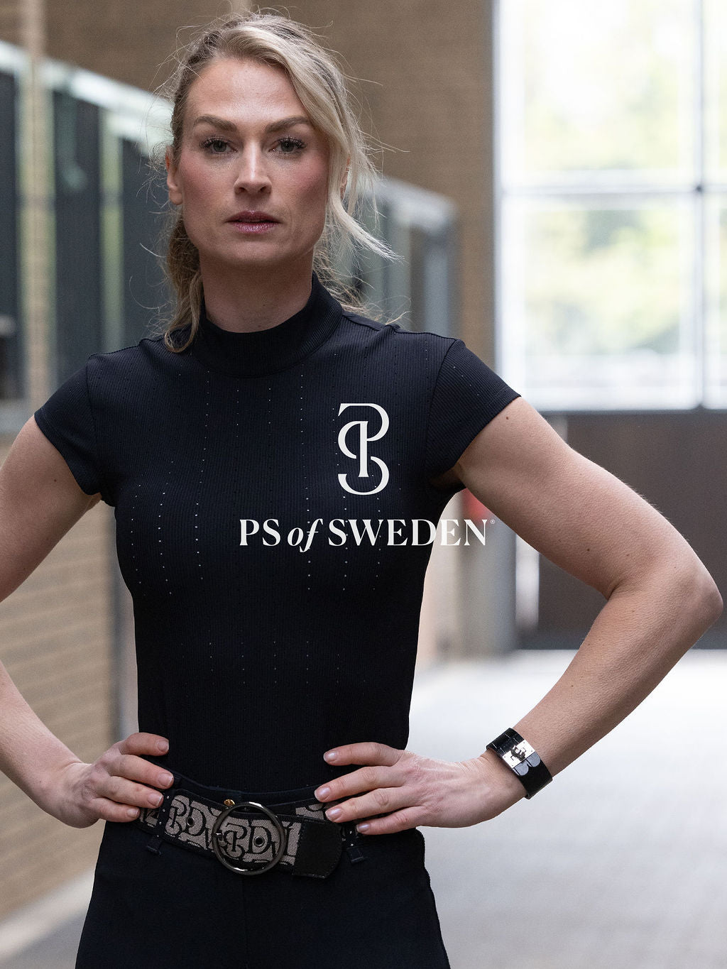 Short sleeve short shirt from the Dinja Collection in ribbed jersey in 3 colours by Ps of Sweden