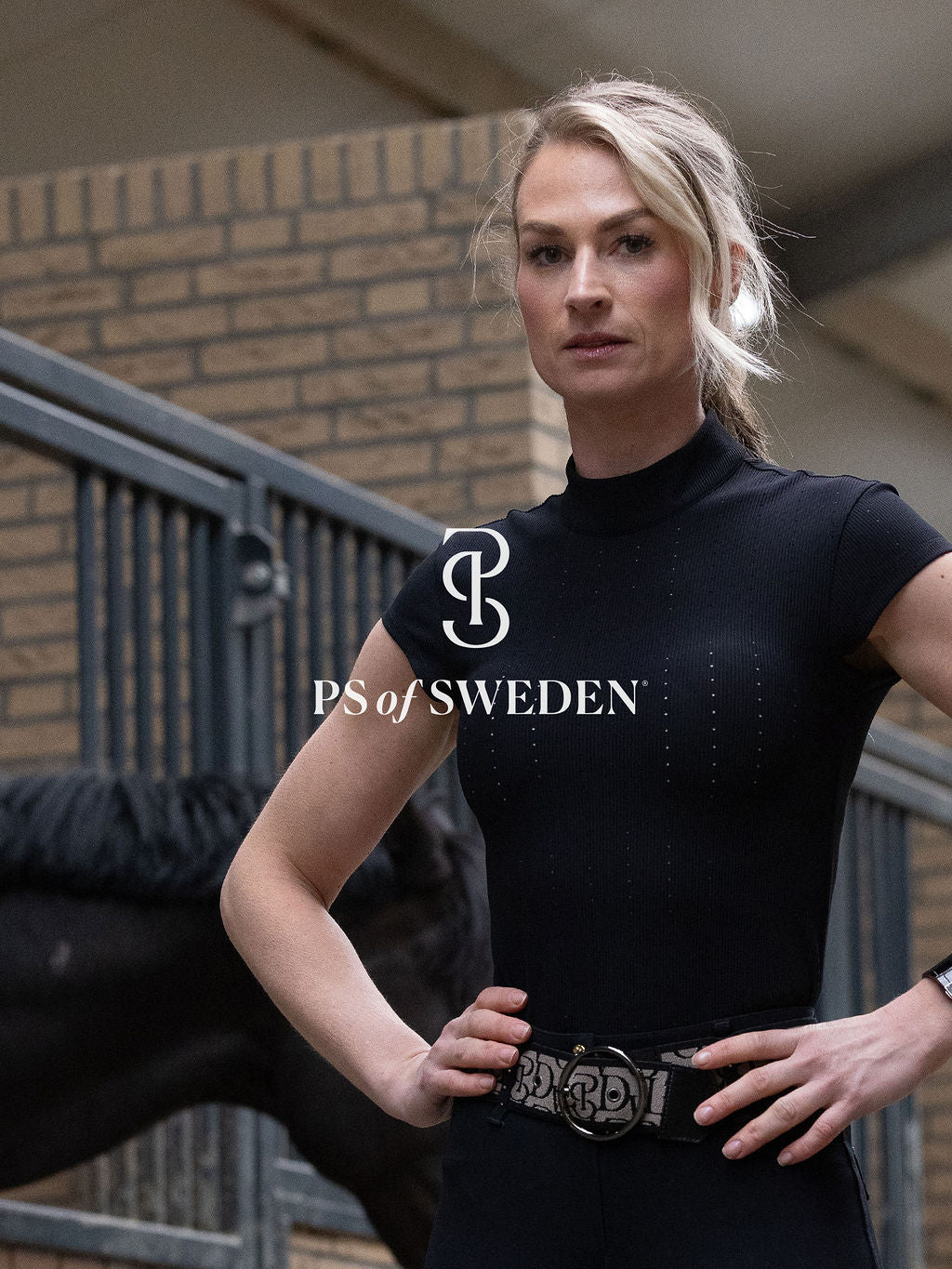 Short sleeve short shirt from the Dinja Collection in ribbed jersey in 3 colours by Ps of Sweden