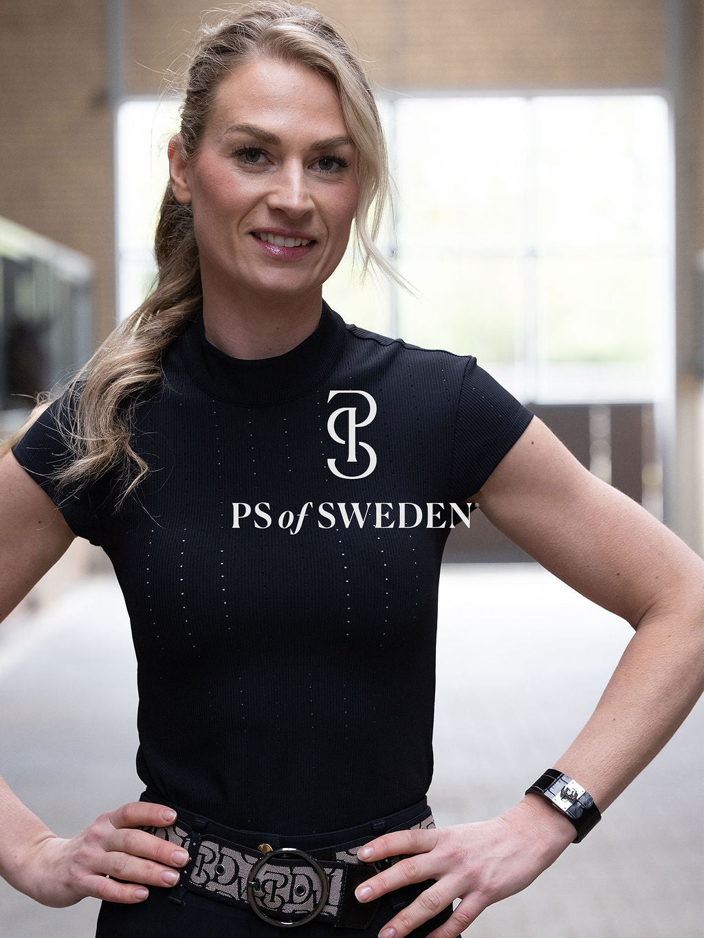 Short sleeve short shirt from the Dinja Collection in ribbed jersey in 3 colours by Ps of Sweden