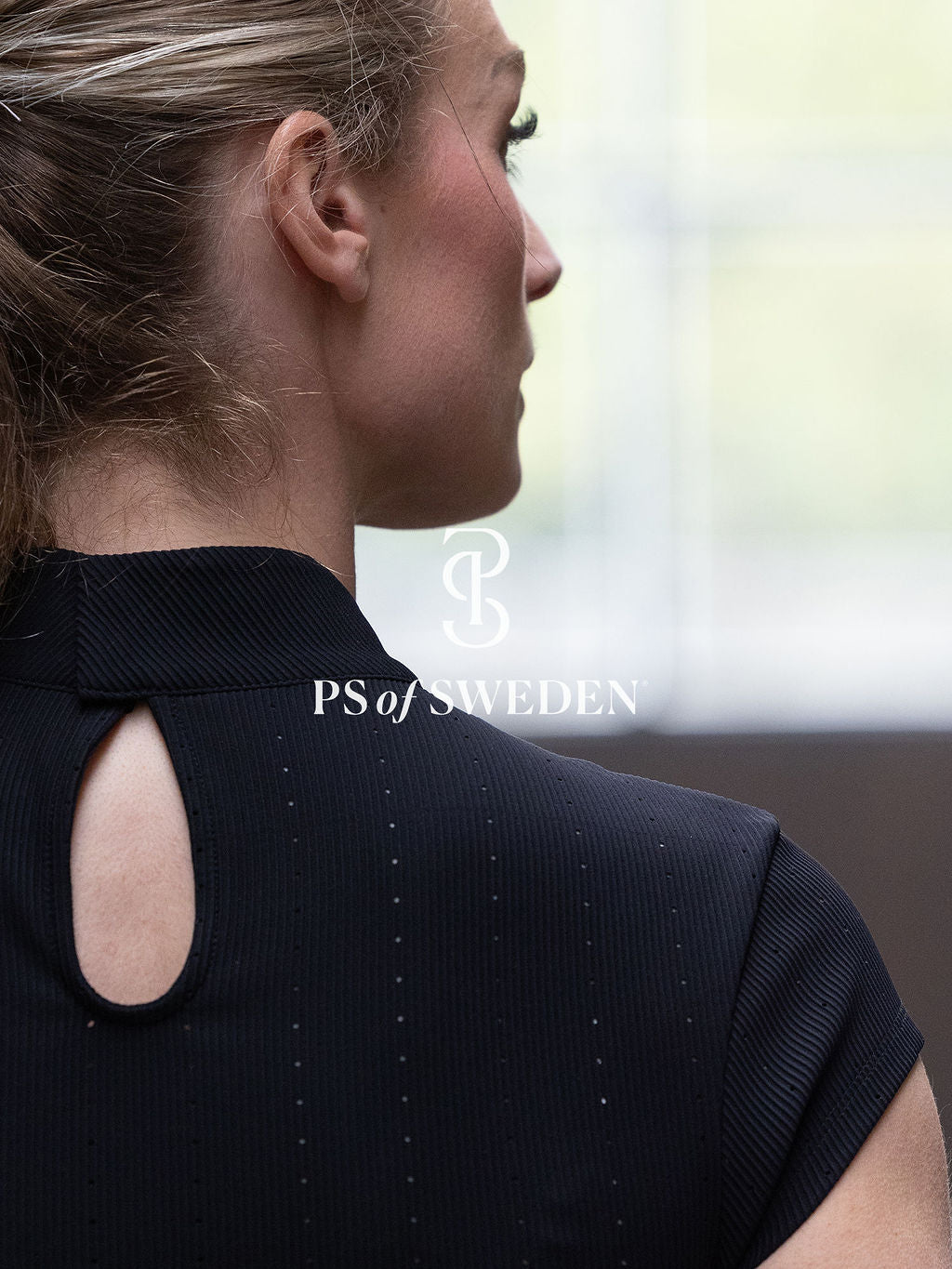 Short sleeve short shirt from the Dinja Collection in ribbed jersey in 3 colours by Ps of Sweden