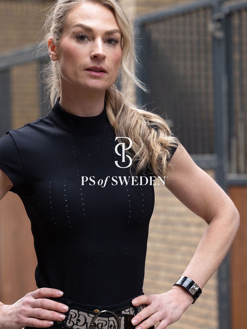 Short sleeve short shirt from the Dinja Collection in ribbed jersey in 3 colours by Ps of Sweden