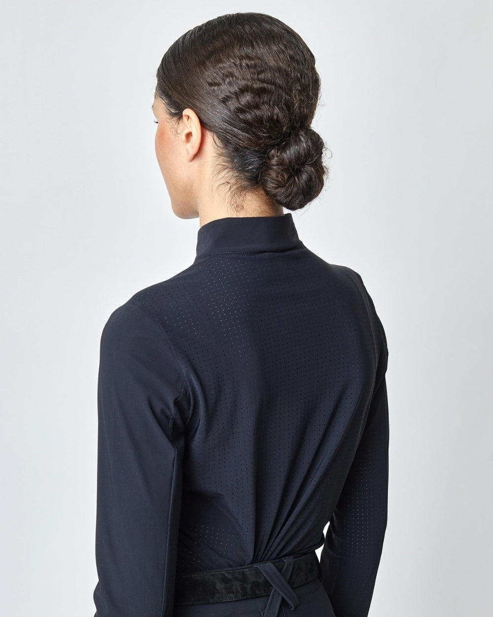 乗馬用メッシュ長袖シャツ UVカット 伸縮性テクニカル素材 フロントジップ 6色 Yagya