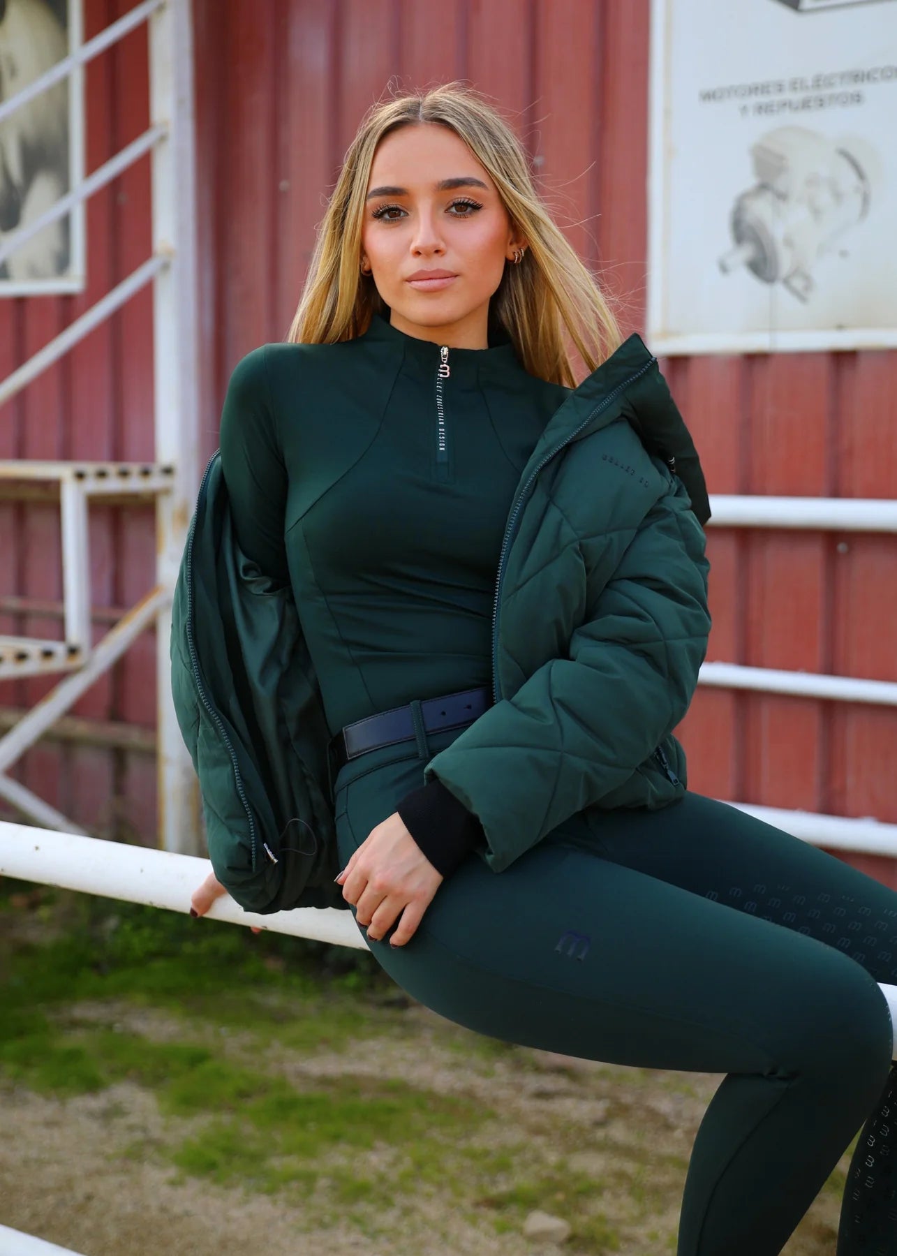 乗馬用ストレッチトップス 長袖 レディース Bullet Equestrian design ダークグリーン
