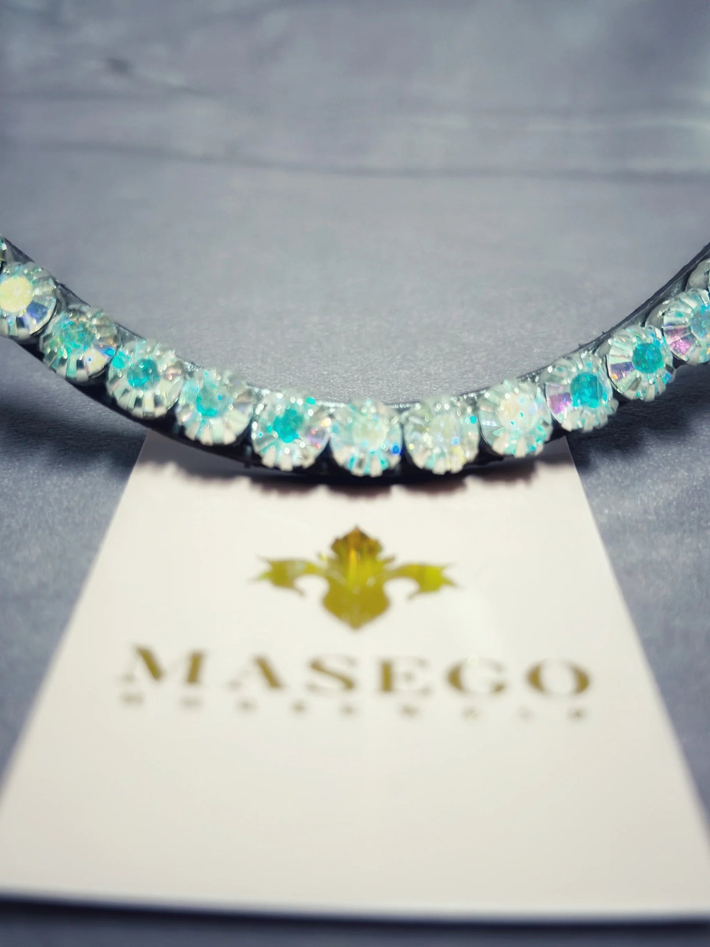 【即日配送】ホワイトクリスタル スワロフスキー額革 本革 Masego