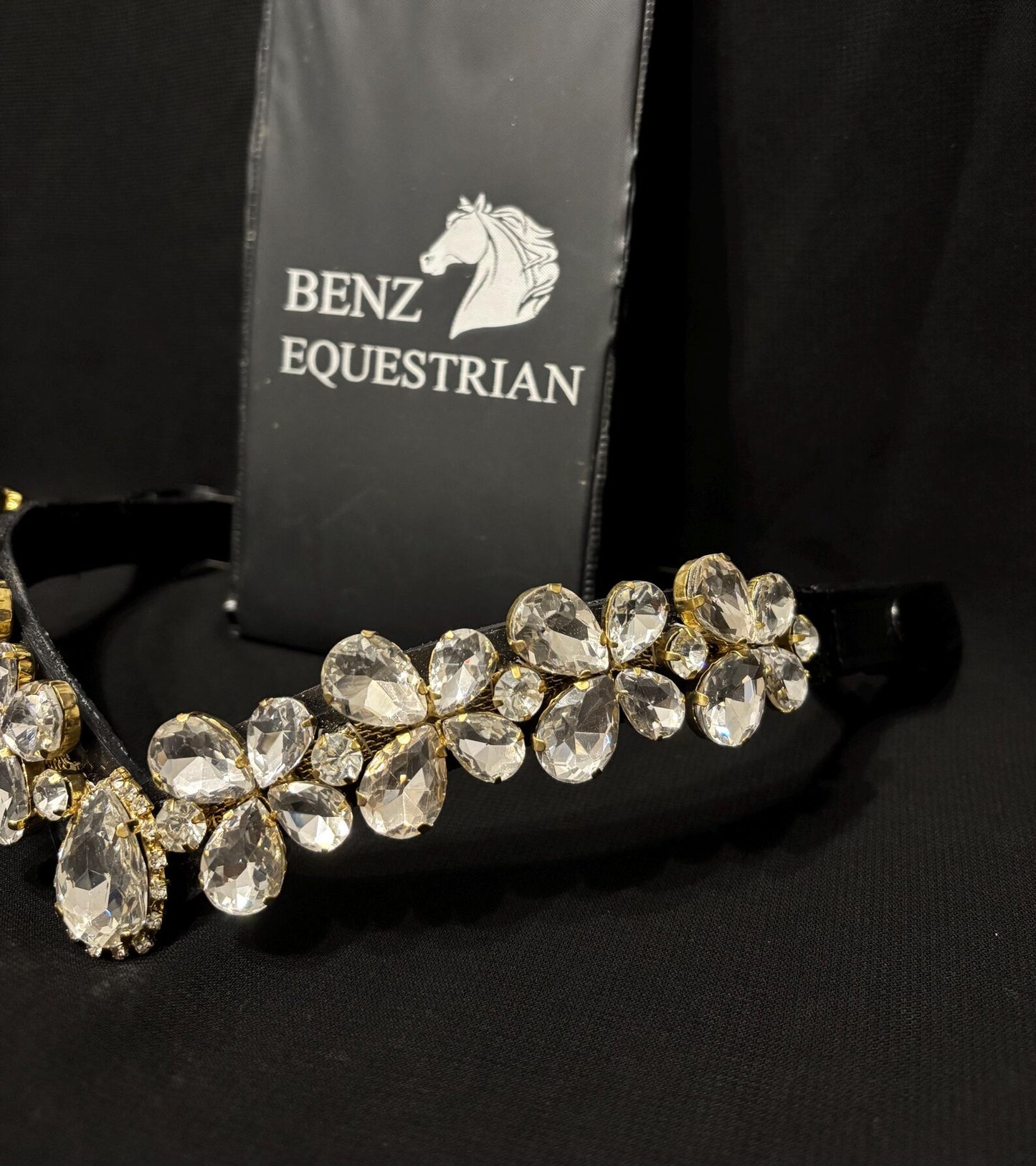 スワロフスキーメガブリング額革 クリアフラワー ブラック Benz Equestrian
