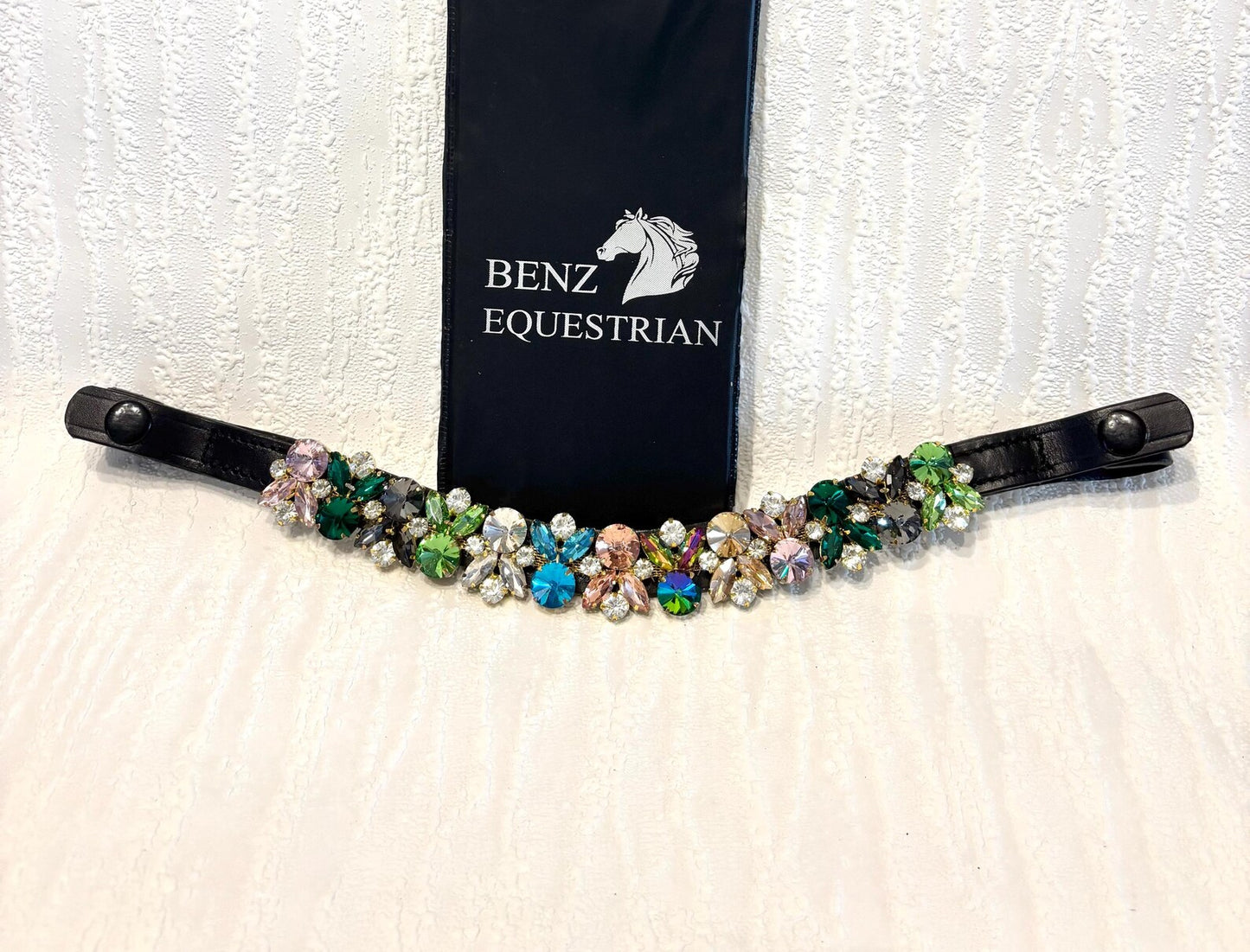 スワロフスキーUシェイプ額革 マルチカラー ブラック Benz Equestrian