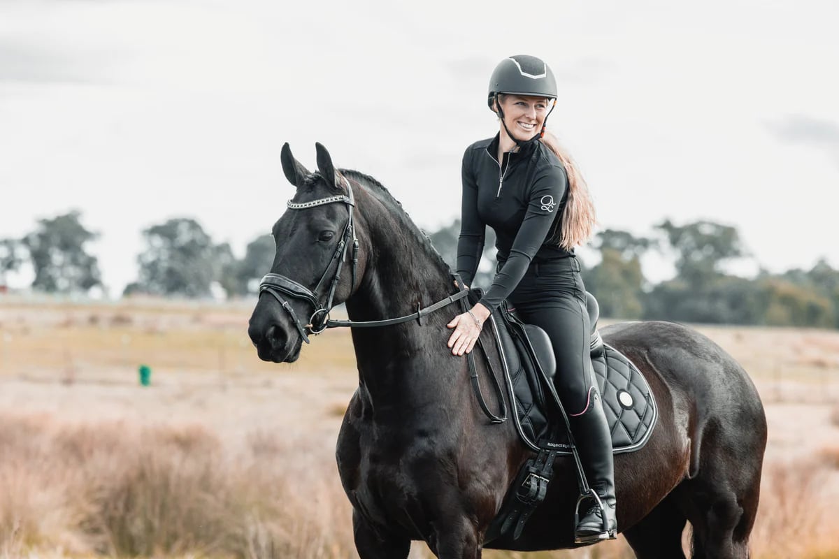 Women's Mesh Stretch Training Top Long Sleeve Eloquence Equestrian