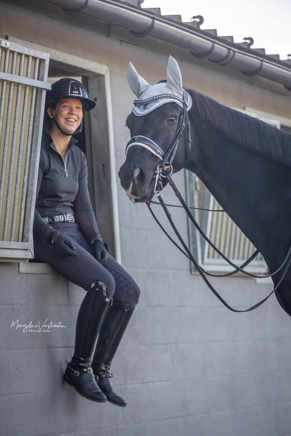 Crystal Ear Net Black, Navy, Khaki, Grey Eloquence Equestrian