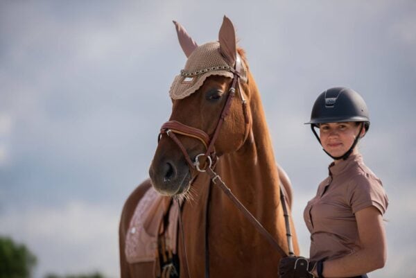 フラワーレースサドルパッド&イヤーネット 2点セット ベージュ 馬場用 障害用 ゼッケン