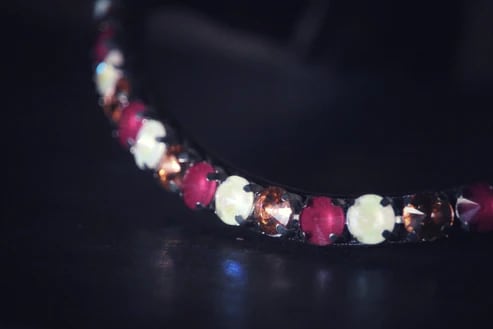 スワロフスキー額革 ベリー&クリーム Masego