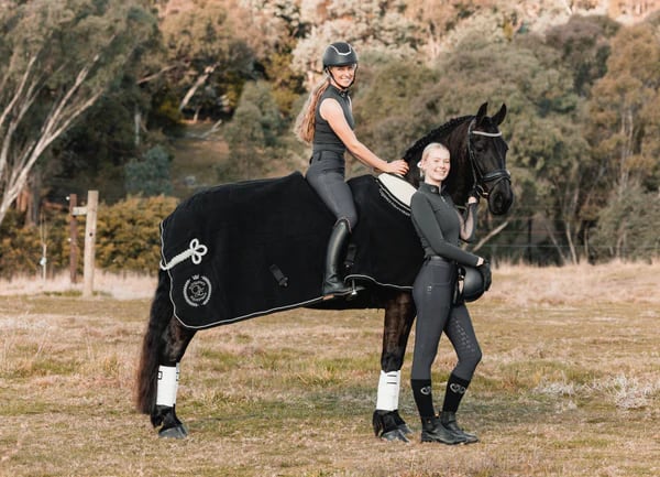 Fleece Horse Blanket with Fur Pad Black Eloquence Equestrian