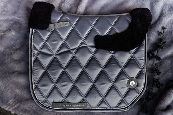 Top quality natural wool fur padded bib for riding track Bib to prevent saddle scratches Eloquence Equestrian