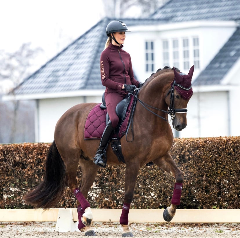 馬場用ゼッケン&イヤーネット2点セット ワインレッド Mrs Ros Equestrian