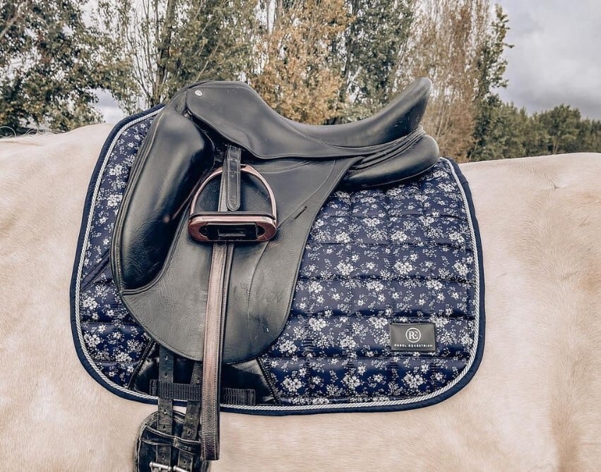 ローズプリントゼッケン 障害 馬場 Rebel Equestrian