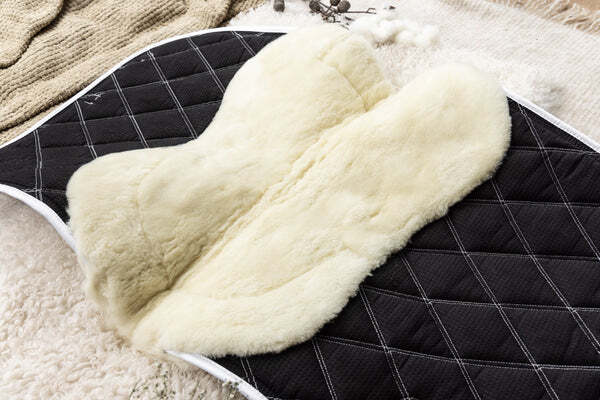 Top quality natural wool fur padded bib for riding track Bib to prevent saddle scratches Eloquence Equestrian