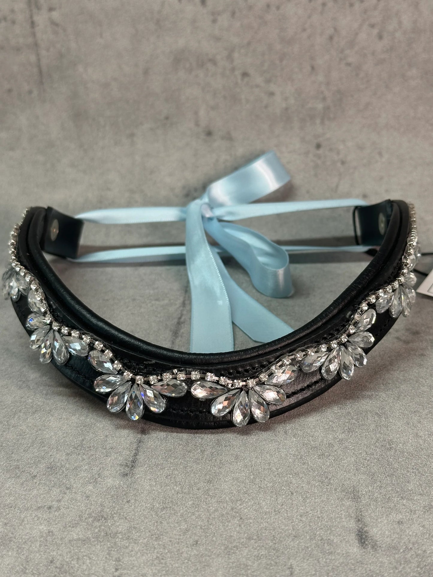 [Last one] Swarovski crystal frame leather clear &amp; chain black Benz Equestrian