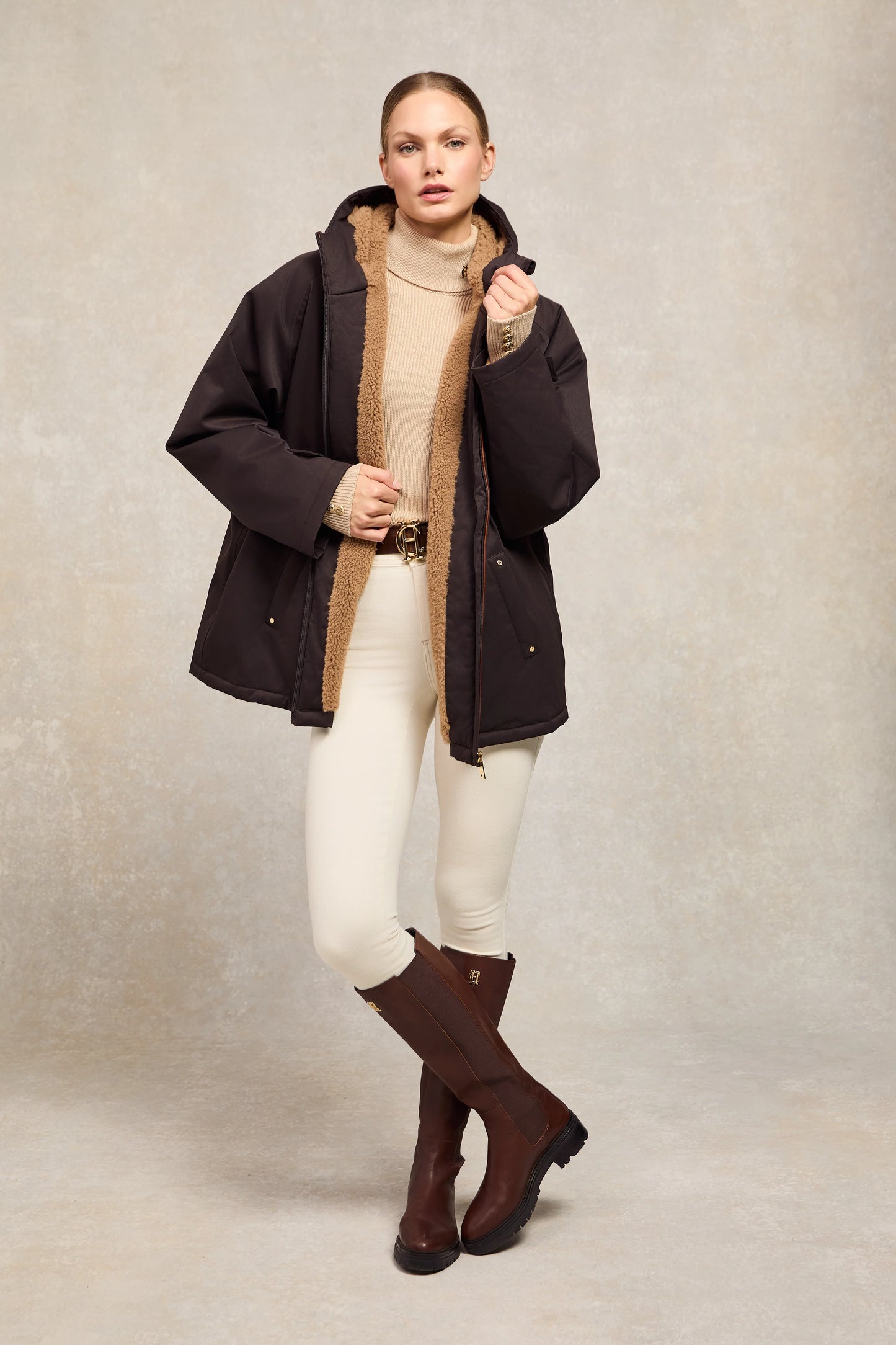 Fully waterproof oversized jacket with fleece lining in black/dark navy/chocolate Holland Cooper