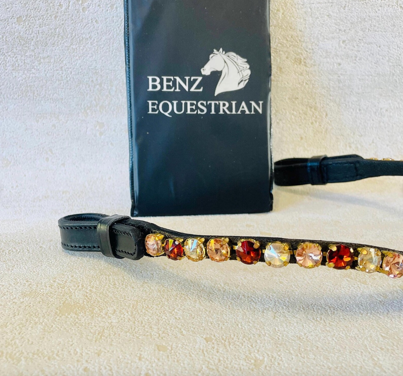 スワロフスキー額革 ハニー＆ローズゴールド ブラック Benz Equestrian