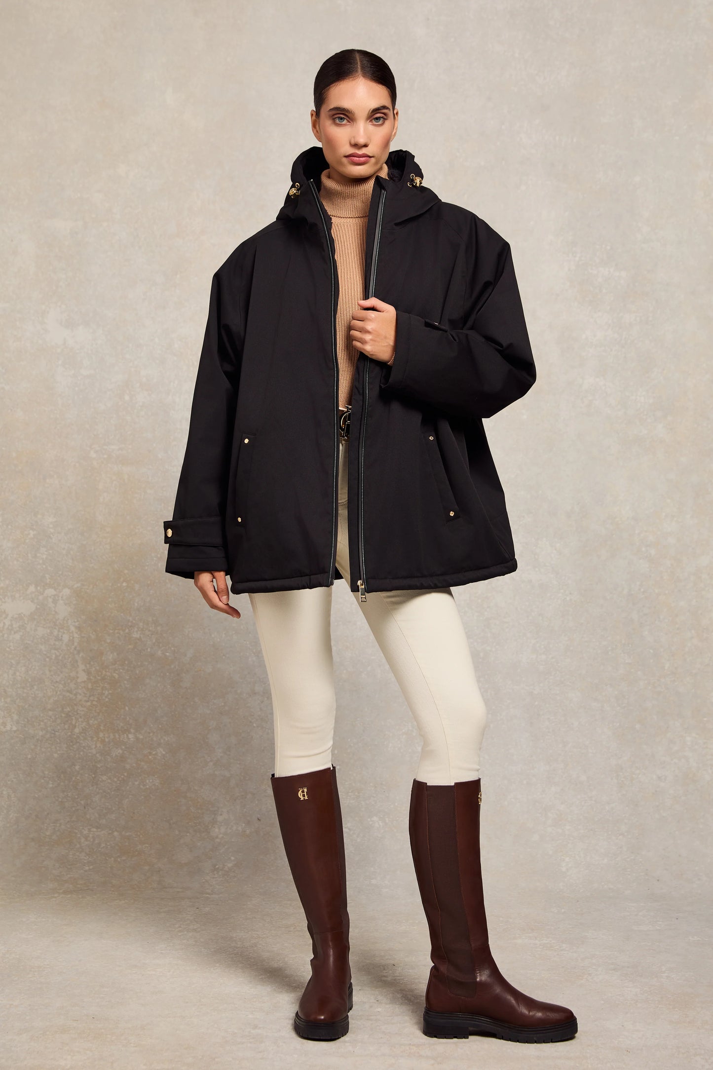 Fully waterproof oversized jacket with fleece lining in black/dark navy/chocolate Holland Cooper
