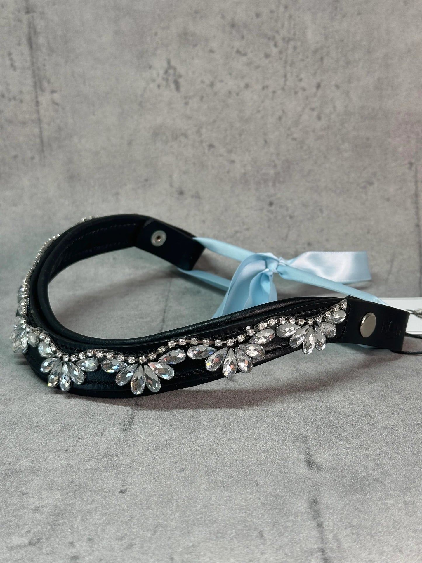 [Last one] Swarovski crystal frame leather clear &amp; chain black Benz Equestrian