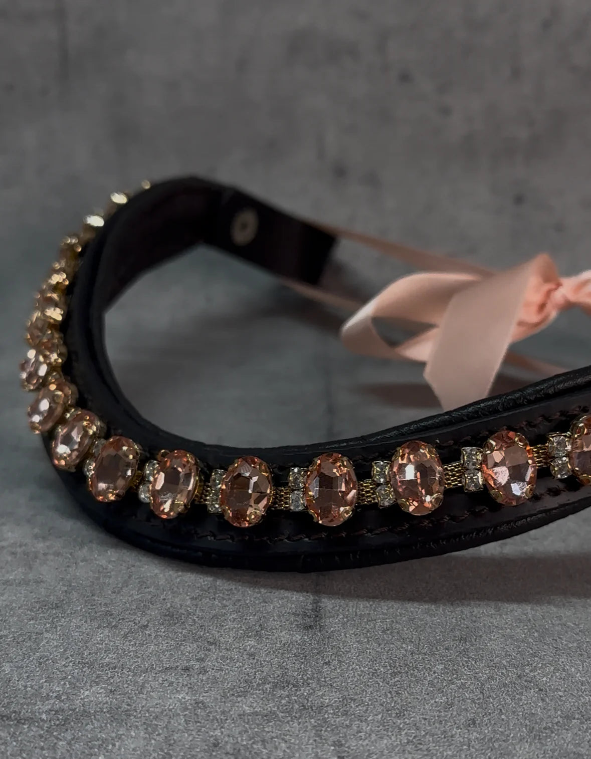 [Last one] Swarovski crystal frame leather clear &amp; chain black Benz Equestrian