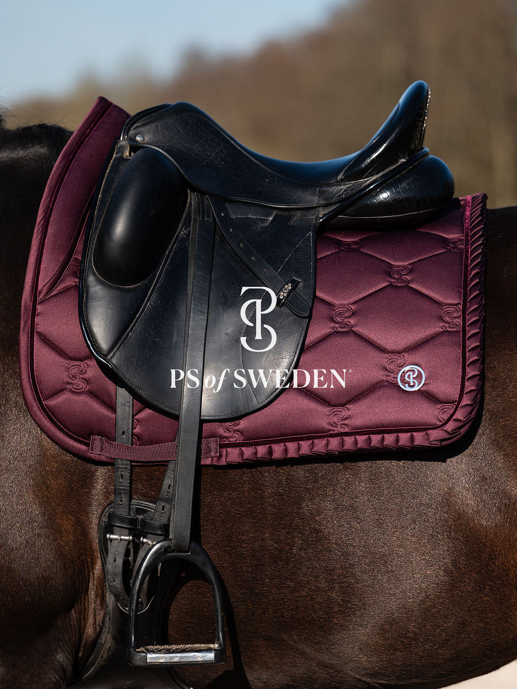 [Same-day delivery] [Set] Crocheted ear net and race bib with ruffles and pearls, Ps of Sweden, 7 colors