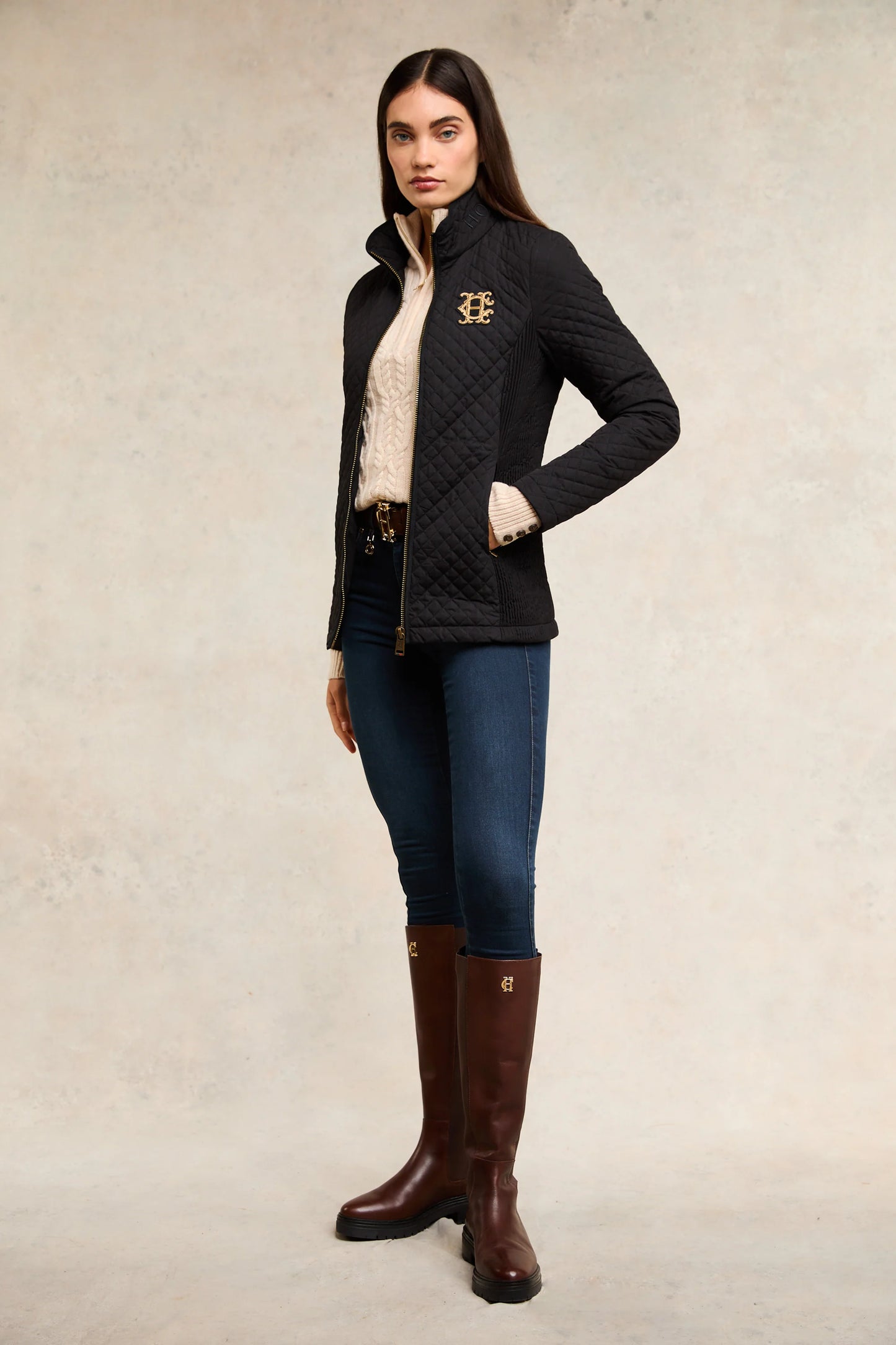 Holland Cooper Diamond Quilted Jacket in Dark Navy/Black/Dark Olive