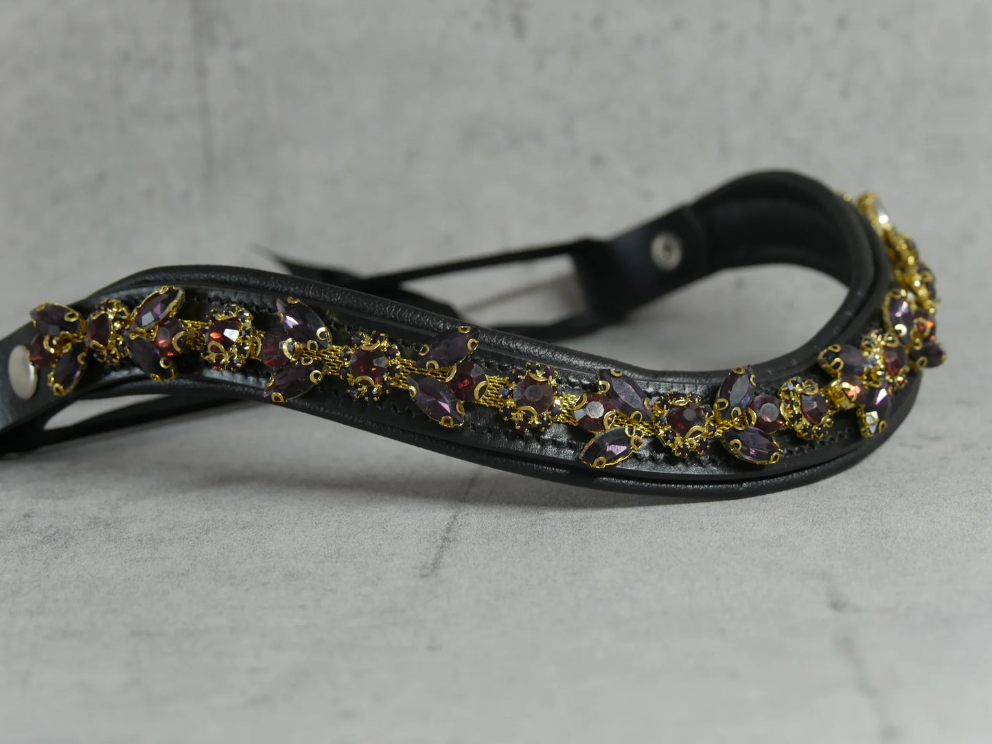 [Last one] Swarovski crystal frame leather clear &amp; chain black Benz Equestrian