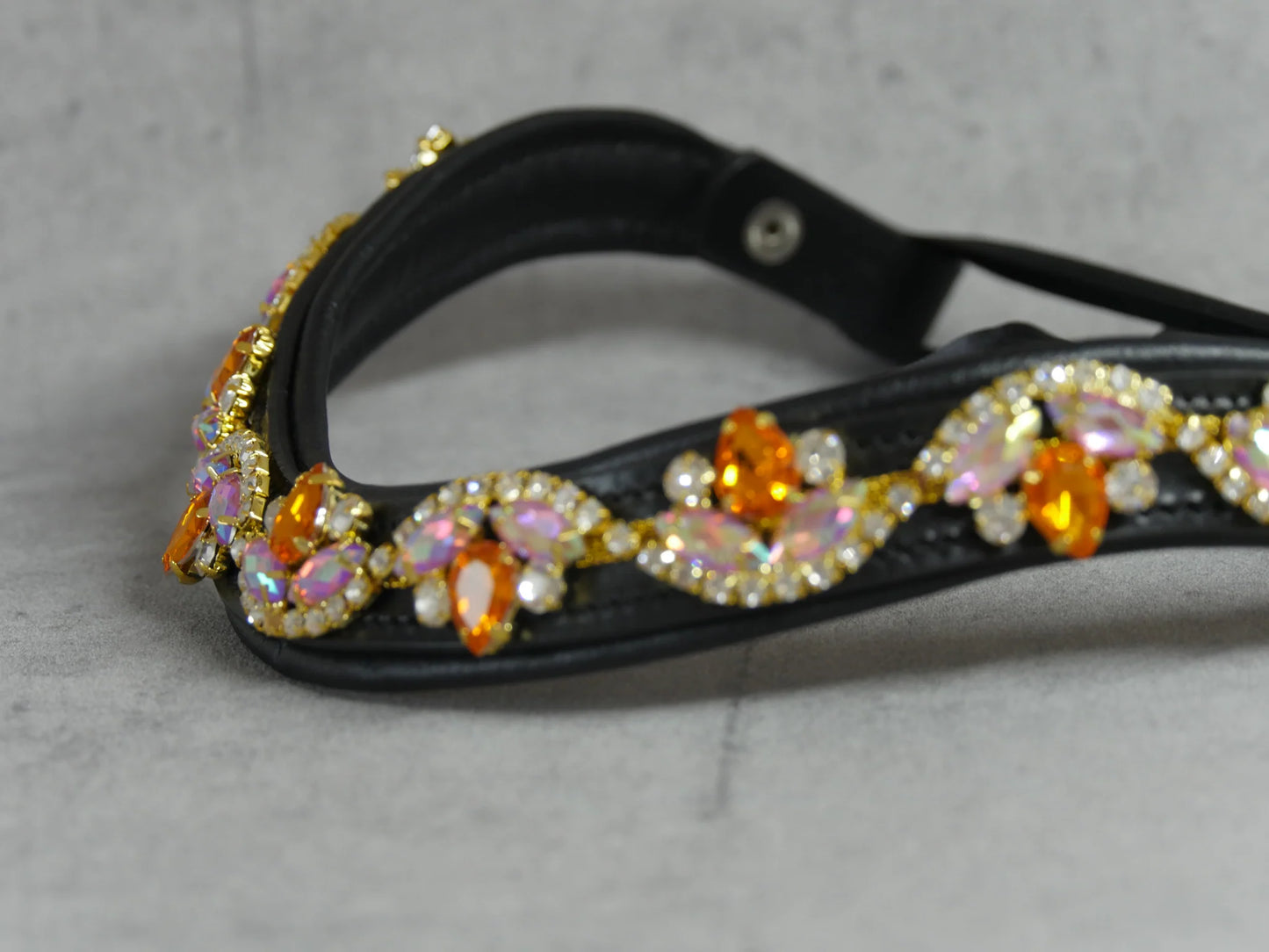 [Last one] Swarovski crystal frame leather clear &amp; chain black Benz Equestrian