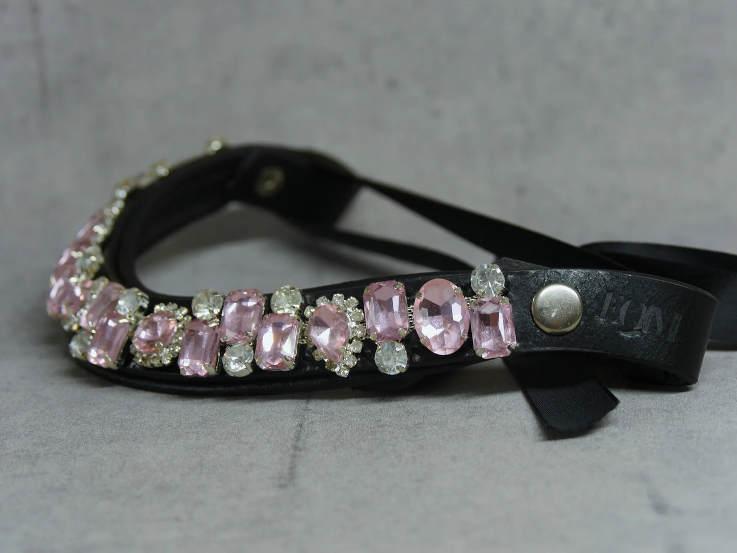 [Last one] Swarovski crystal frame leather clear &amp; chain black Benz Equestrian