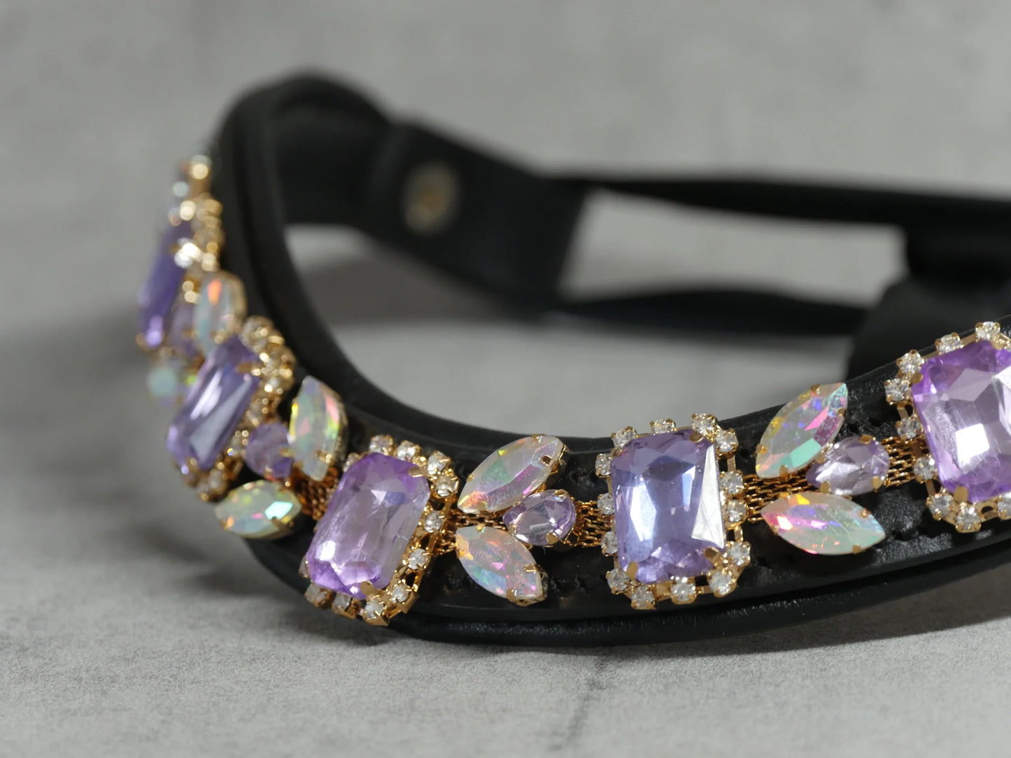 [Last one] Swarovski crystal frame leather clear &amp; chain black Benz Equestrian