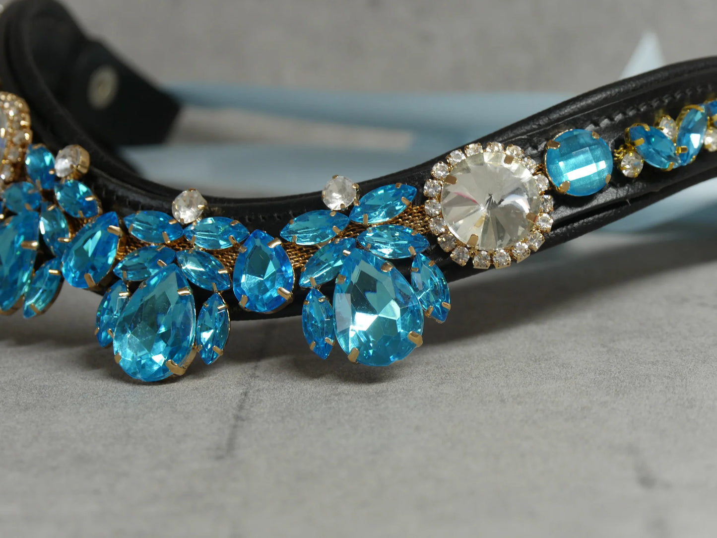 [Last one] Swarovski crystal frame leather clear &amp; chain black Benz Equestrian