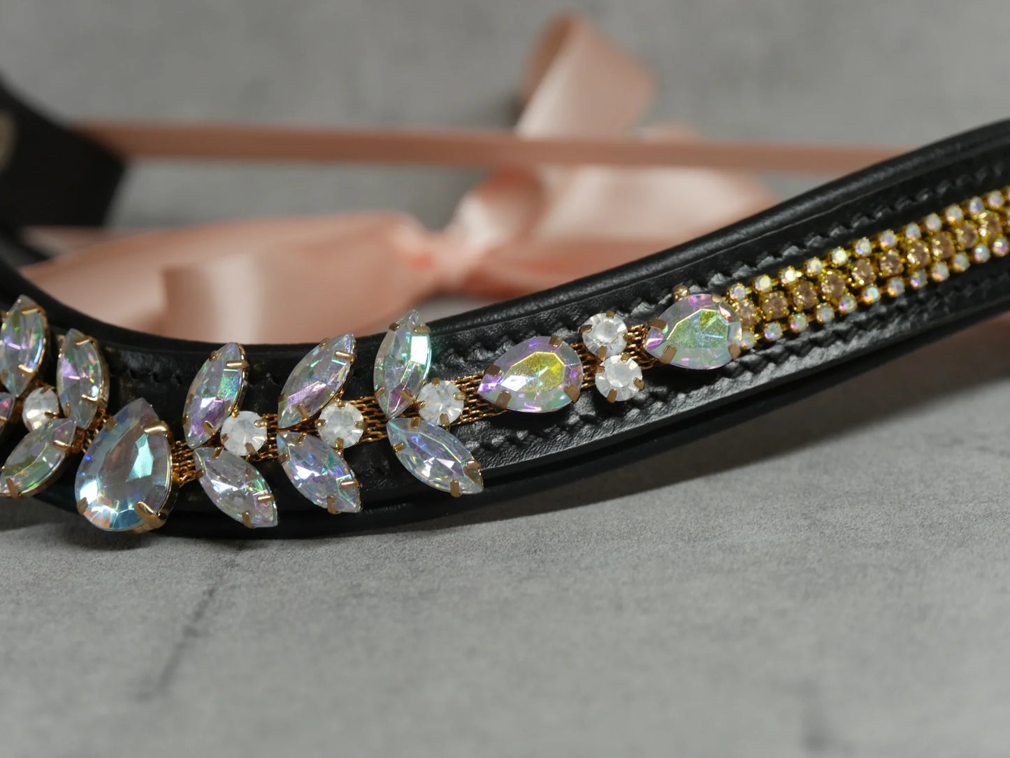 [Last one] Swarovski crystal frame leather clear &amp; chain black Benz Equestrian