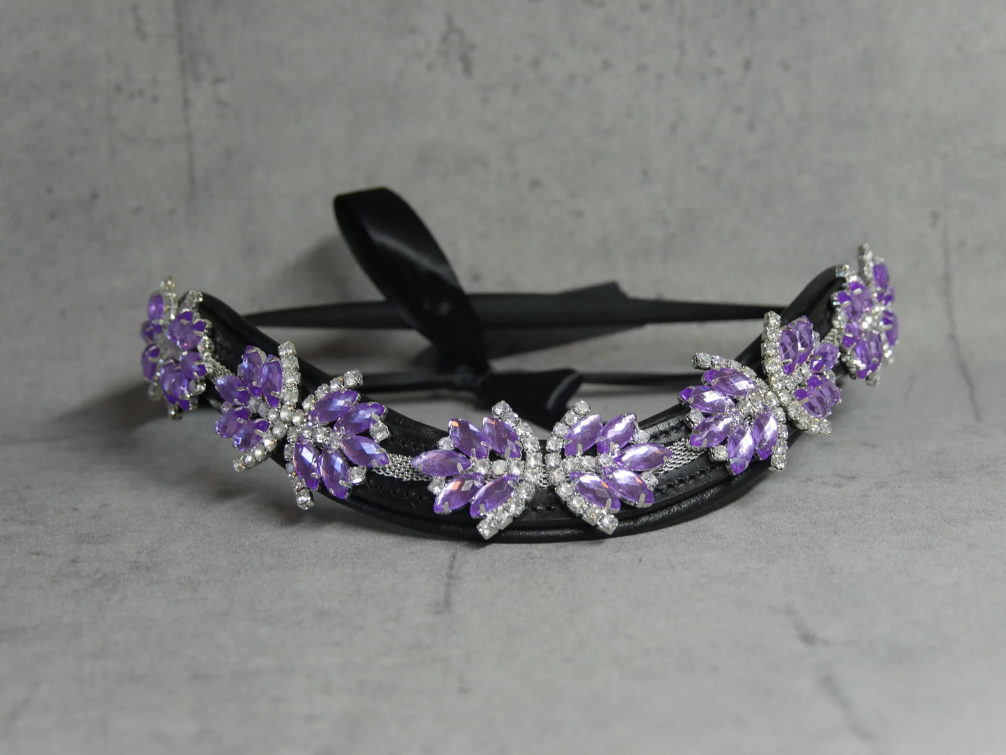 [Last one] Swarovski crystal frame leather clear &amp; chain black Benz Equestrian